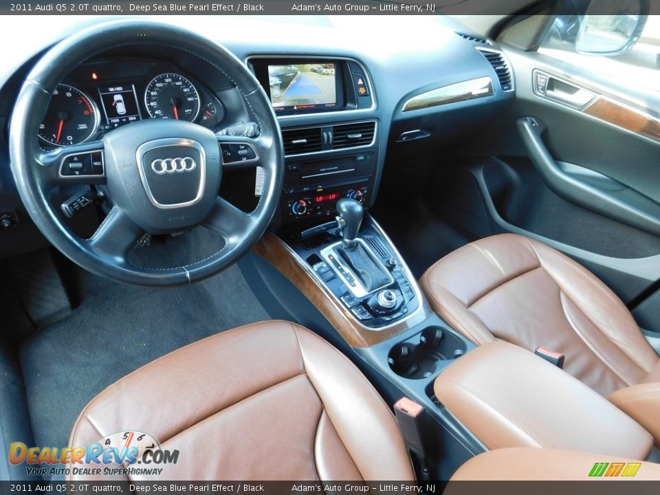 2011 Audi Q5 2.0T quattro Deep Sea Blue Pearl Effect / Black Photo #17