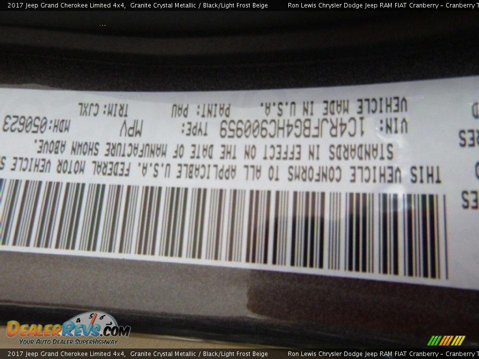 2017 Jeep Grand Cherokee Limited 4x4 Granite Crystal Metallic / Black/Light Frost Beige Photo #14