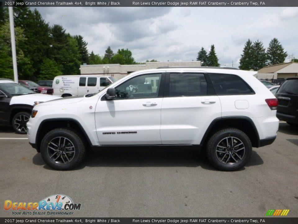 2017 Jeep Grand Cherokee Trailhawk 4x4 Bright White / Black Photo #2