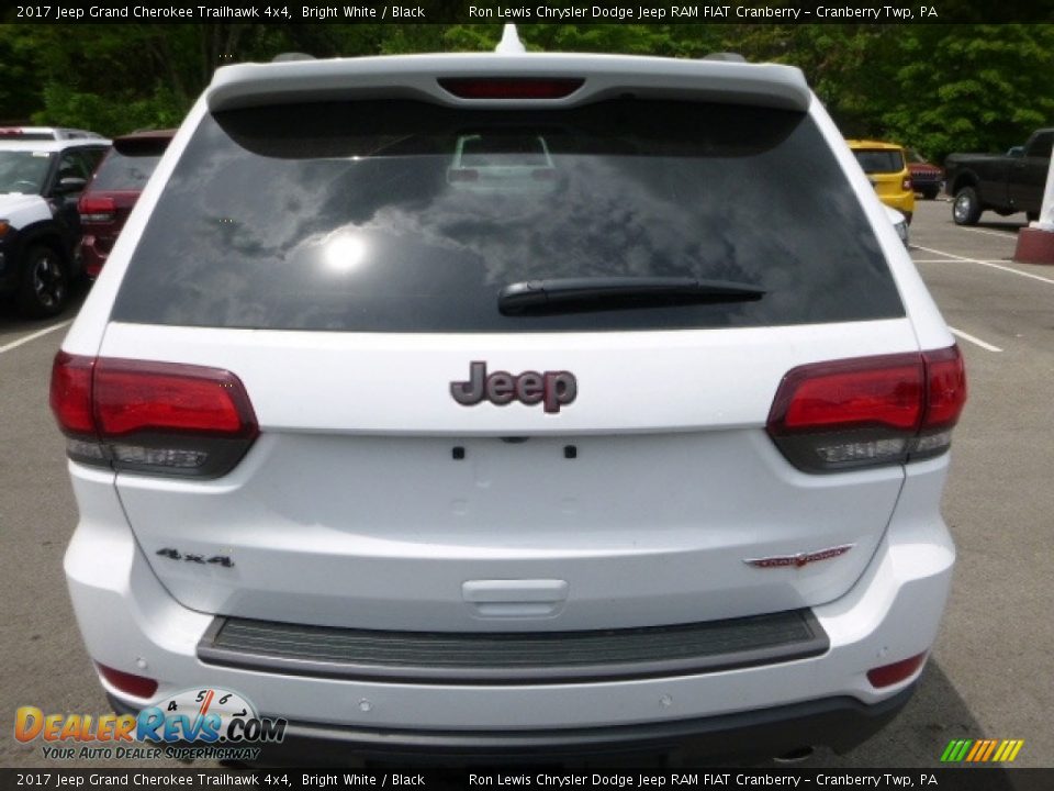 2017 Jeep Grand Cherokee Trailhawk 4x4 Bright White / Black Photo #4