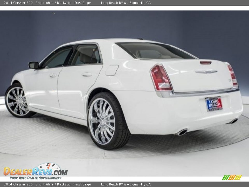 2014 Chrysler 300 Bright White / Black/Light Frost Beige Photo #10