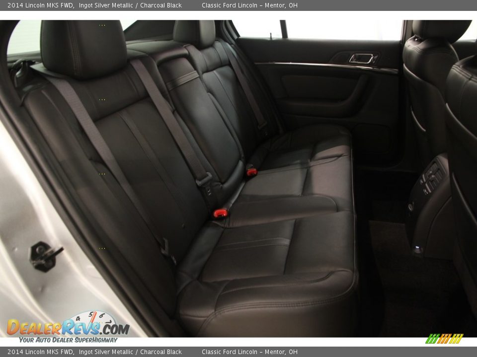 2014 Lincoln MKS FWD Ingot Silver Metallic / Charcoal Black Photo #16