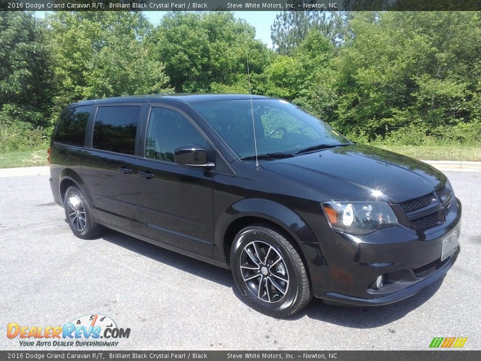 2016 Dodge Grand Caravan R/T Brilliant Black Crystal Pearl / Black Photo #4