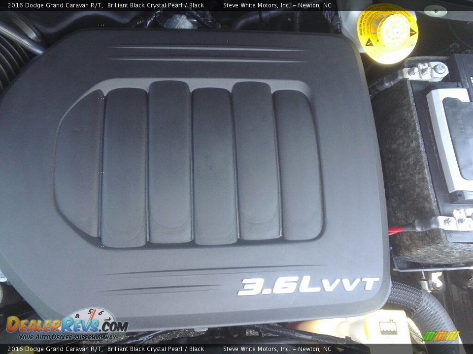 2016 Dodge Grand Caravan R/T Brilliant Black Crystal Pearl / Black Photo #13