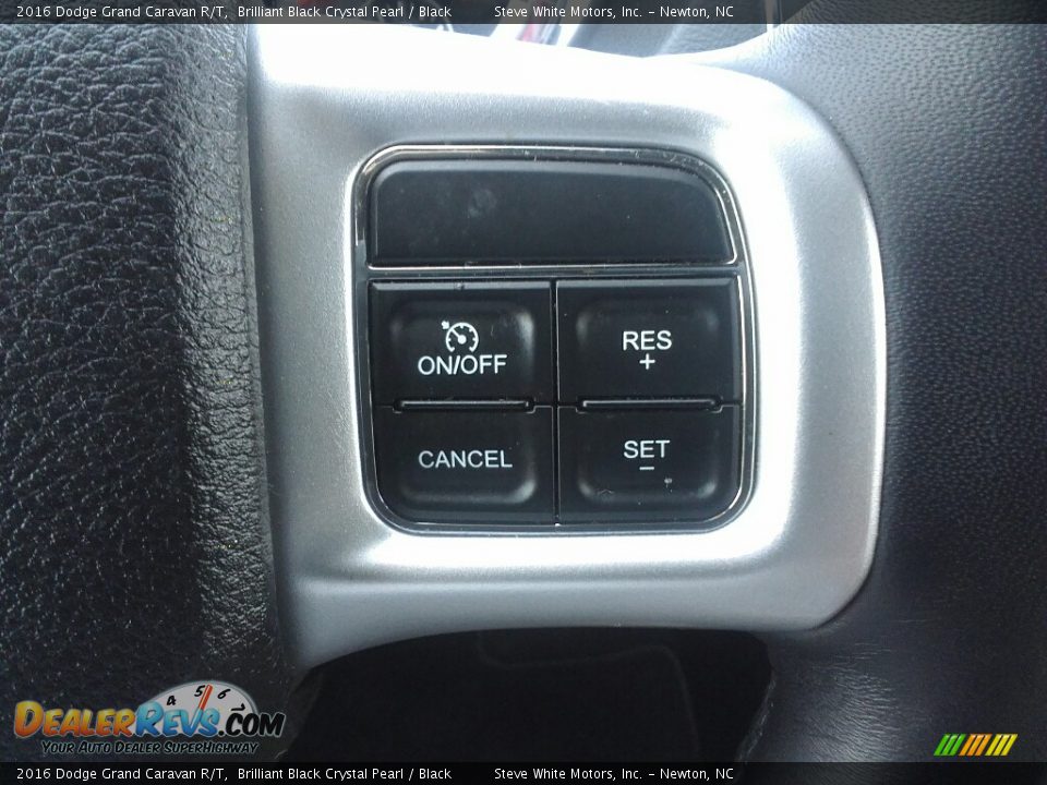 2016 Dodge Grand Caravan R/T Brilliant Black Crystal Pearl / Black Photo #17