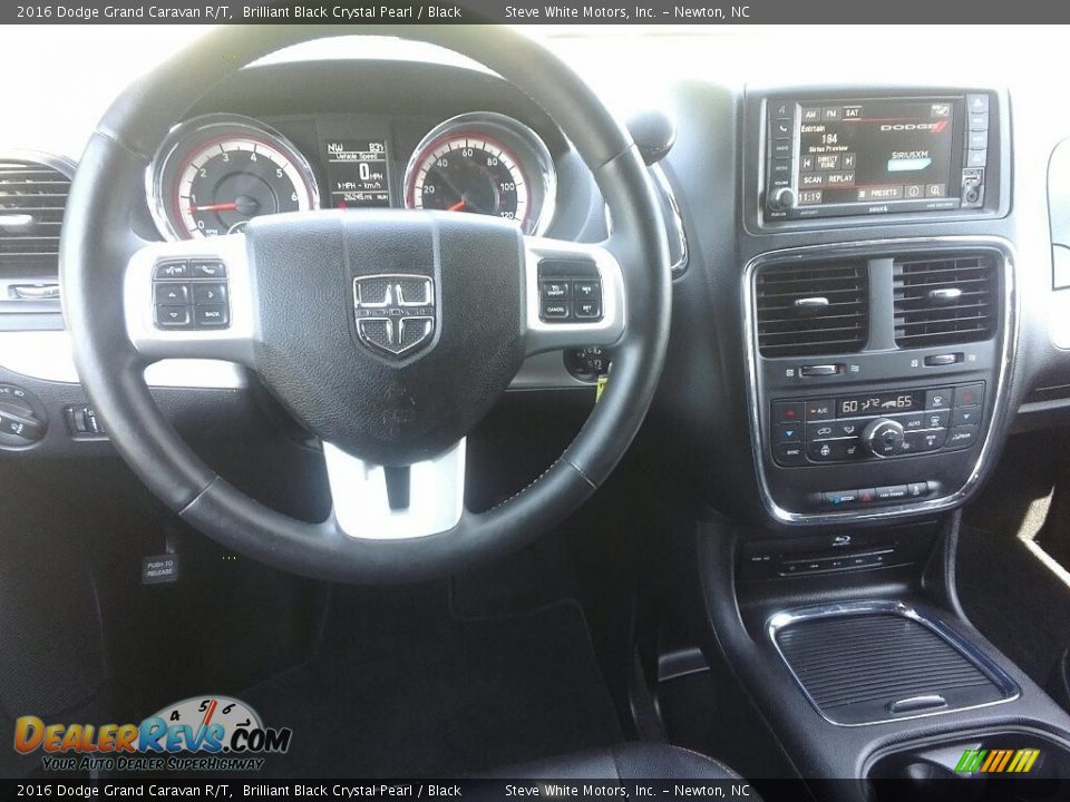2016 Dodge Grand Caravan R/T Brilliant Black Crystal Pearl / Black Photo #29