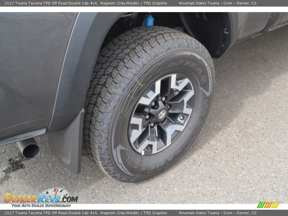 2017 Toyota Tacoma TRD Off Road Double Cab 4x4 Magnetic Gray Metallic / TRD Graphite Photo #9