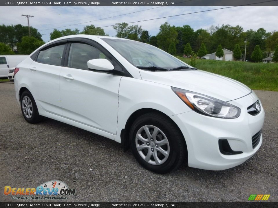 2012 Hyundai Accent GLS 4 Door Century White / Beige Photo #4
