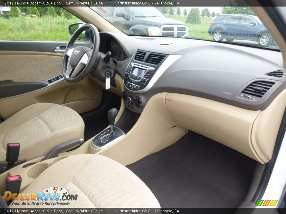 2012 Hyundai Accent GLS 4 Door Century White / Beige Photo #6
