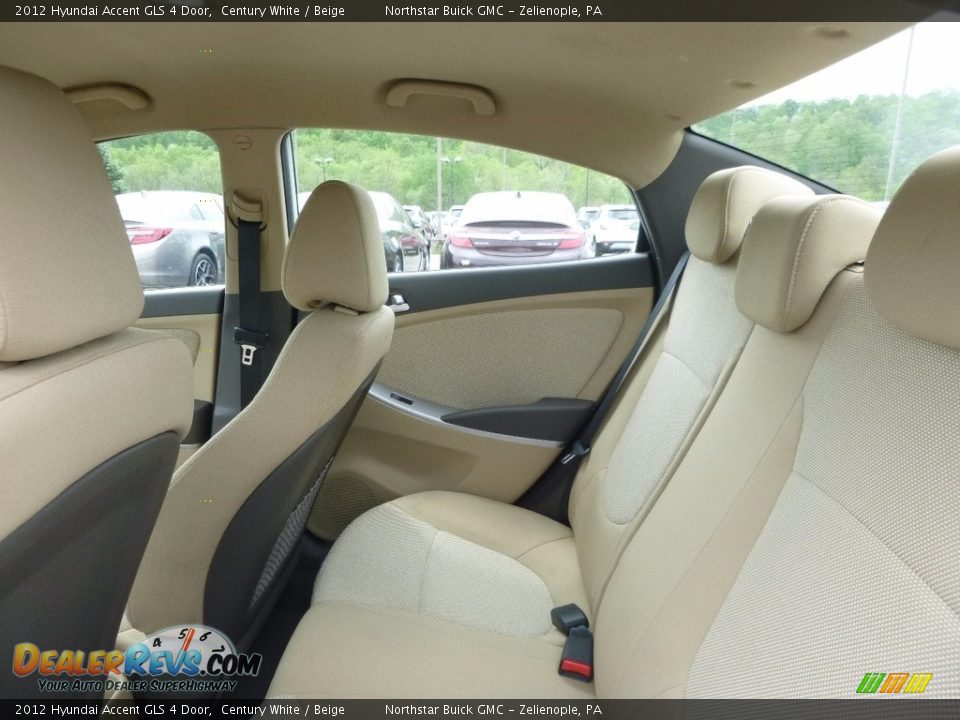 2012 Hyundai Accent GLS 4 Door Century White / Beige Photo #15