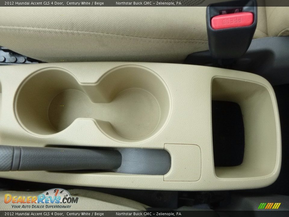 2012 Hyundai Accent GLS 4 Door Century White / Beige Photo #27