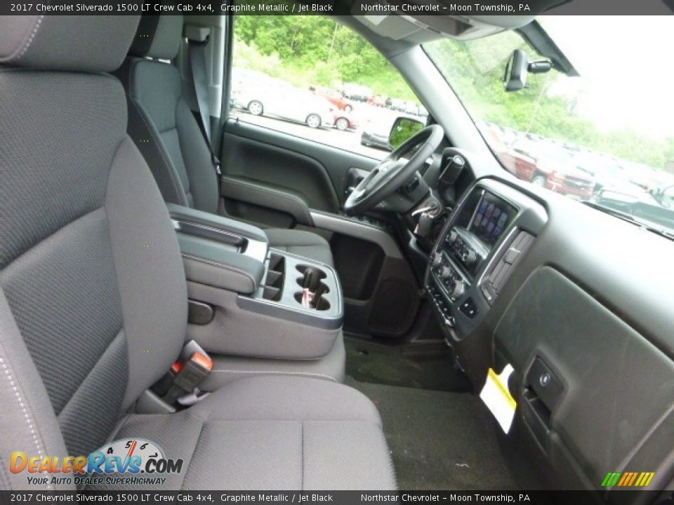2017 Chevrolet Silverado 1500 LT Crew Cab 4x4 Graphite Metallic / Jet Black Photo #10