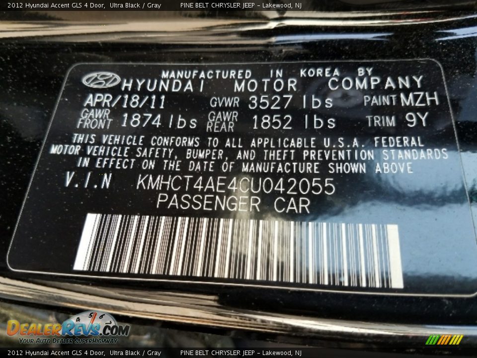 2012 Hyundai Accent GLS 4 Door Ultra Black / Gray Photo #16