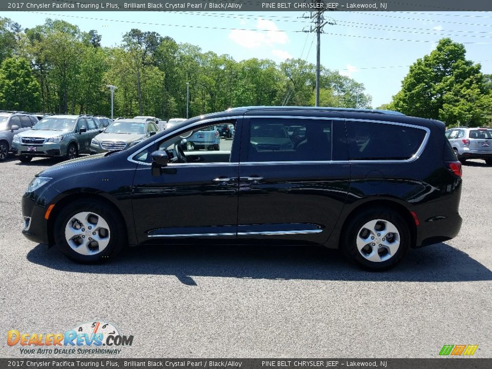 2017 Chrysler Pacifica Touring L Plus Brilliant Black Crystal Pearl / Black/Alloy Photo #3