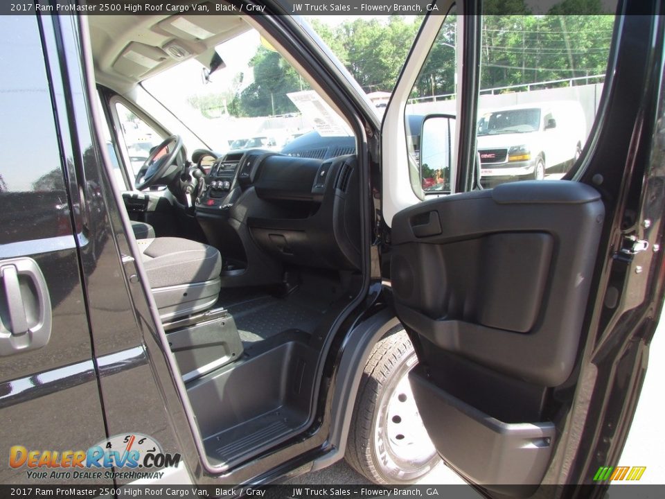 2017 Ram ProMaster 2500 High Roof Cargo Van Black / Gray Photo #19