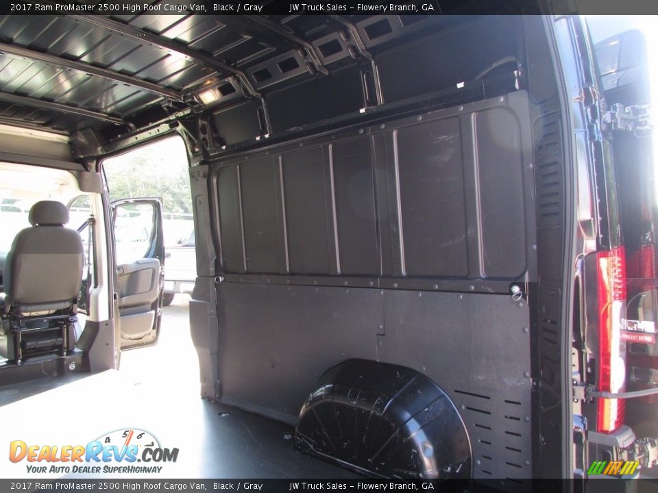 2017 Ram ProMaster 2500 High Roof Cargo Van Black / Gray Photo #28