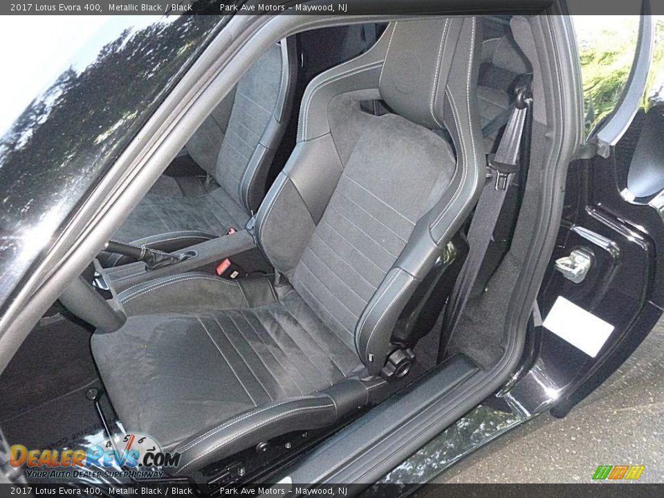 Front Seat of 2017 Lotus Evora 400 Photo #11