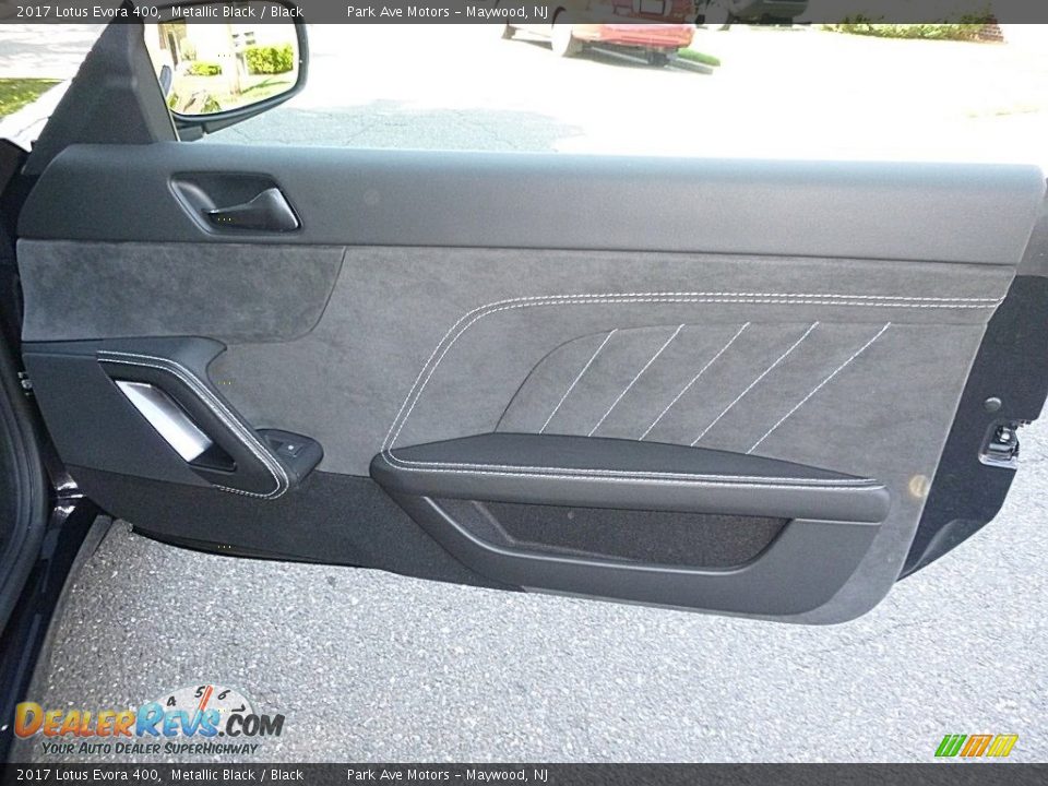 Door Panel of 2017 Lotus Evora 400 Photo #14