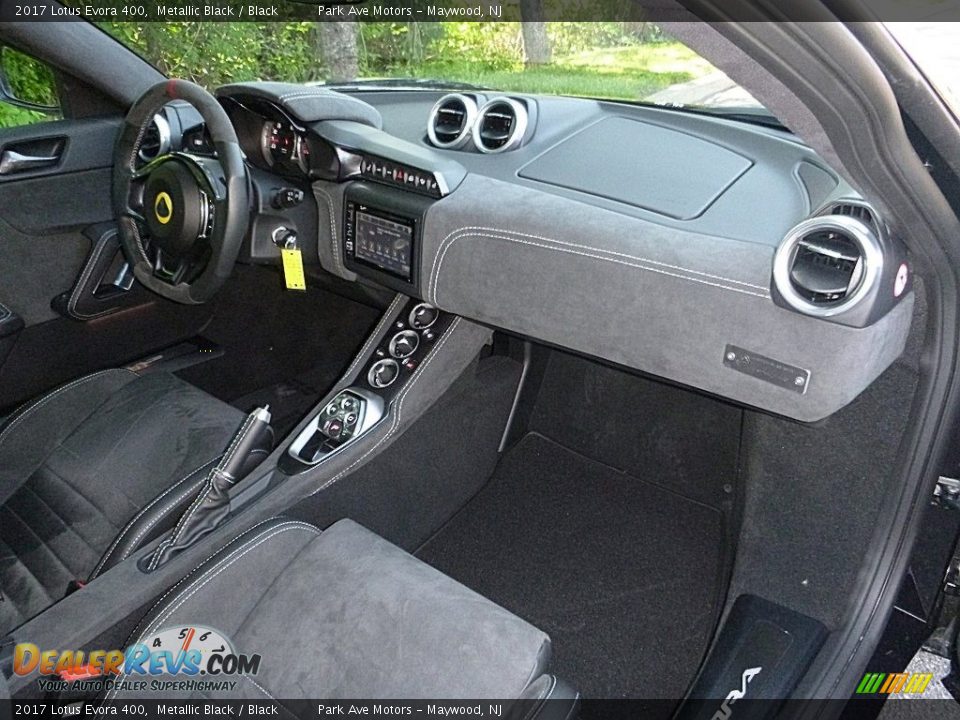 Dashboard of 2017 Lotus Evora 400 Photo #15