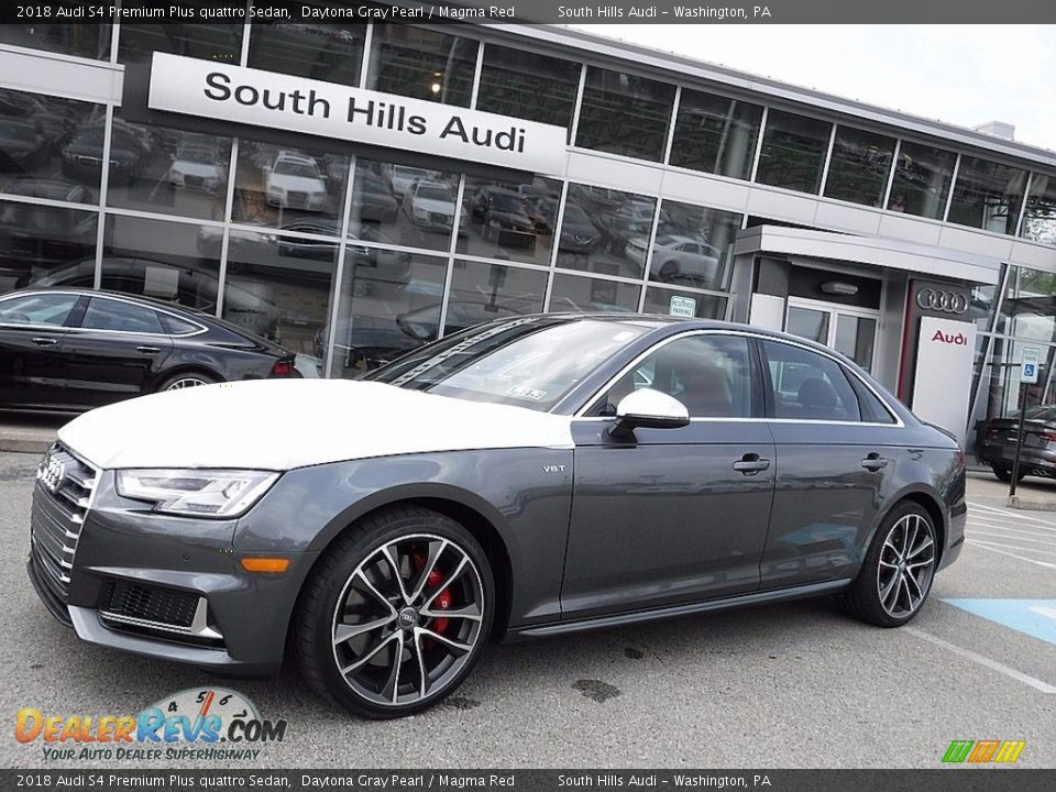 2018 Audi S4 Premium Plus quattro Sedan Daytona Gray Pearl / Magma Red Photo #1