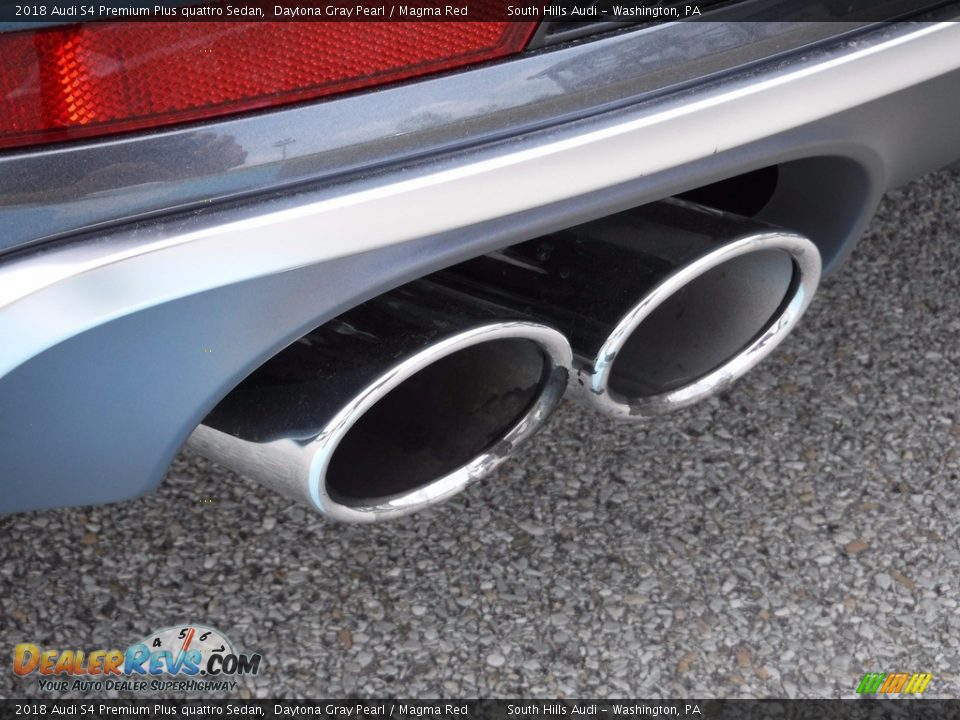 Exhaust of 2018 Audi S4 Premium Plus quattro Sedan Photo #18