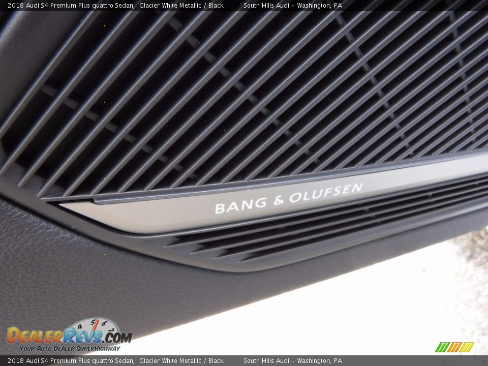 2018 Audi S4 Premium Plus quattro Sedan Glacier White Metallic / Black Photo #23