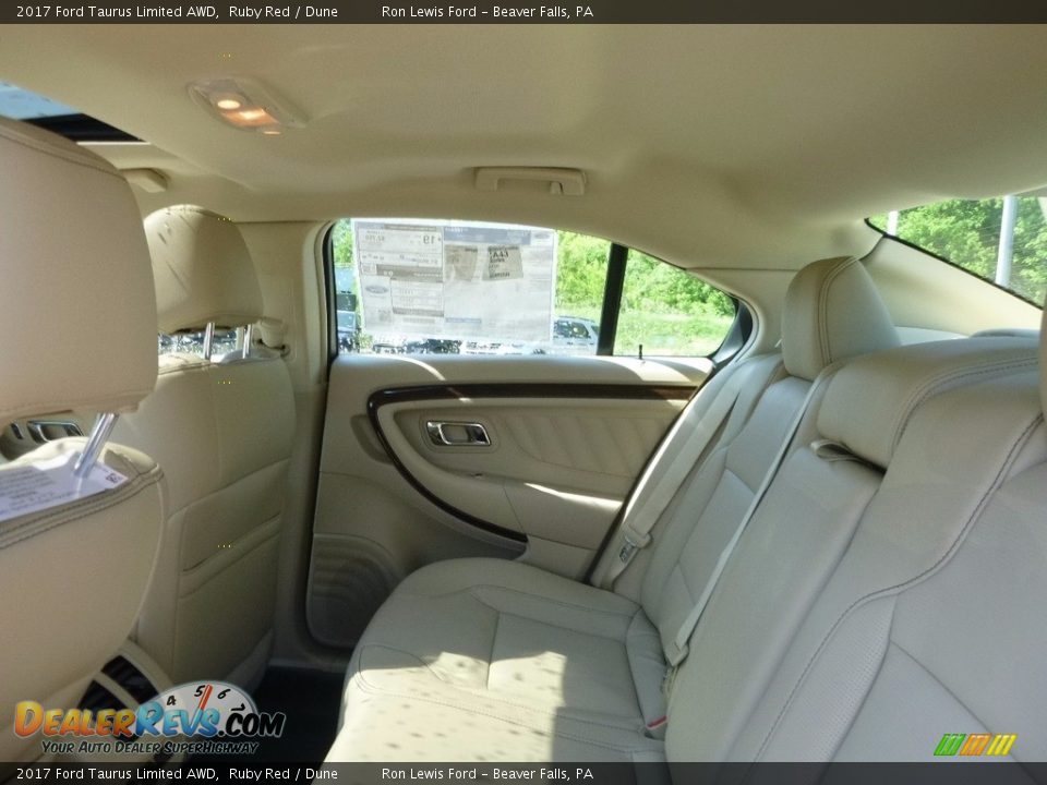 2017 Ford Taurus Limited AWD Ruby Red / Dune Photo #11
