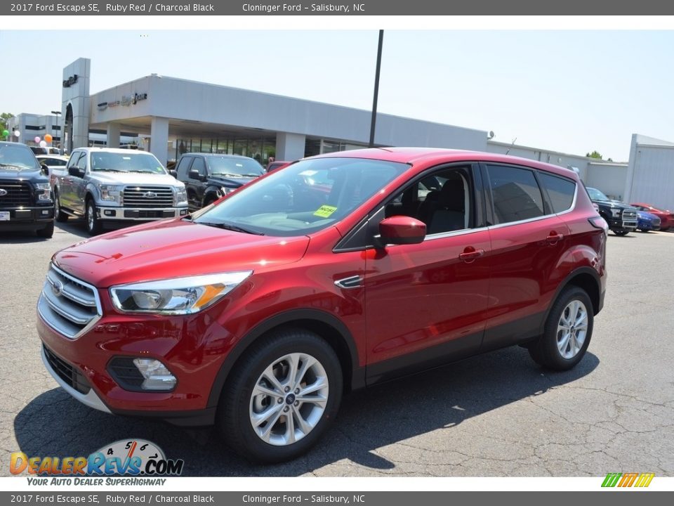 2017 Ford Escape SE Ruby Red / Charcoal Black Photo #3