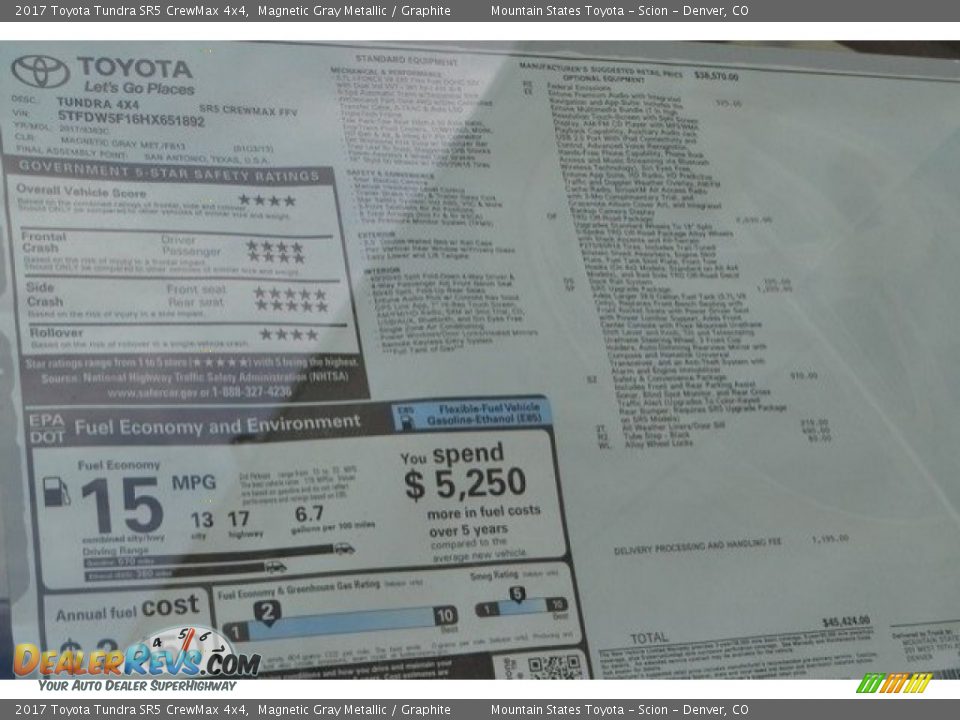 2017 Toyota Tundra SR5 CrewMax 4x4 Magnetic Gray Metallic / Graphite Photo #10