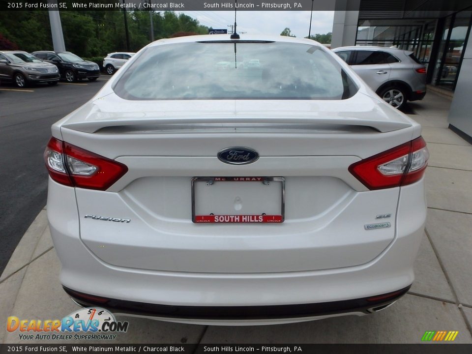 2015 Ford Fusion SE White Platinum Metallic / Charcoal Black Photo #4