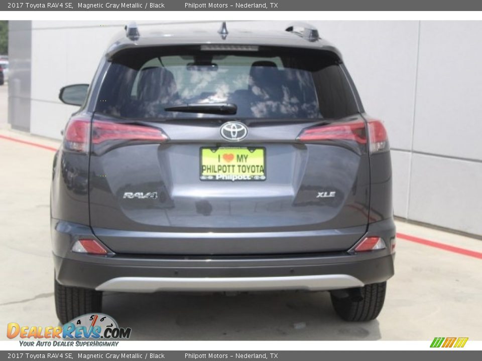 2017 Toyota RAV4 SE Magnetic Gray Metallic / Black Photo #6