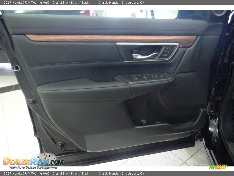 2017 Honda CR-V Touring AWD Crystal Black Pearl / Black Photo #5