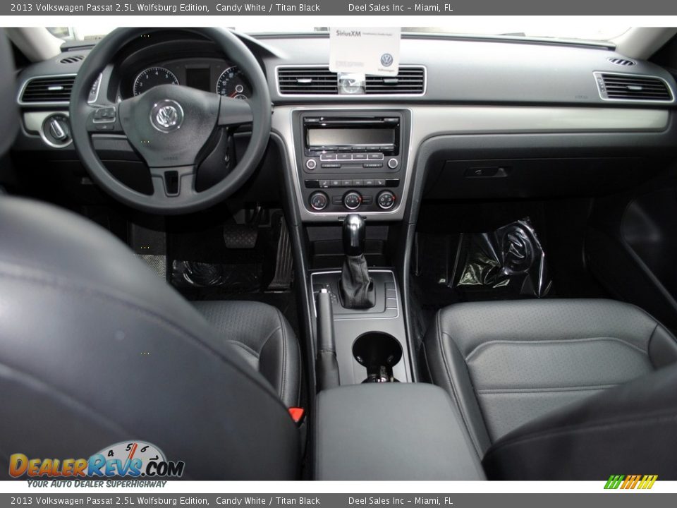 2013 Volkswagen Passat 2.5L Wolfsburg Edition Candy White / Titan Black Photo #13