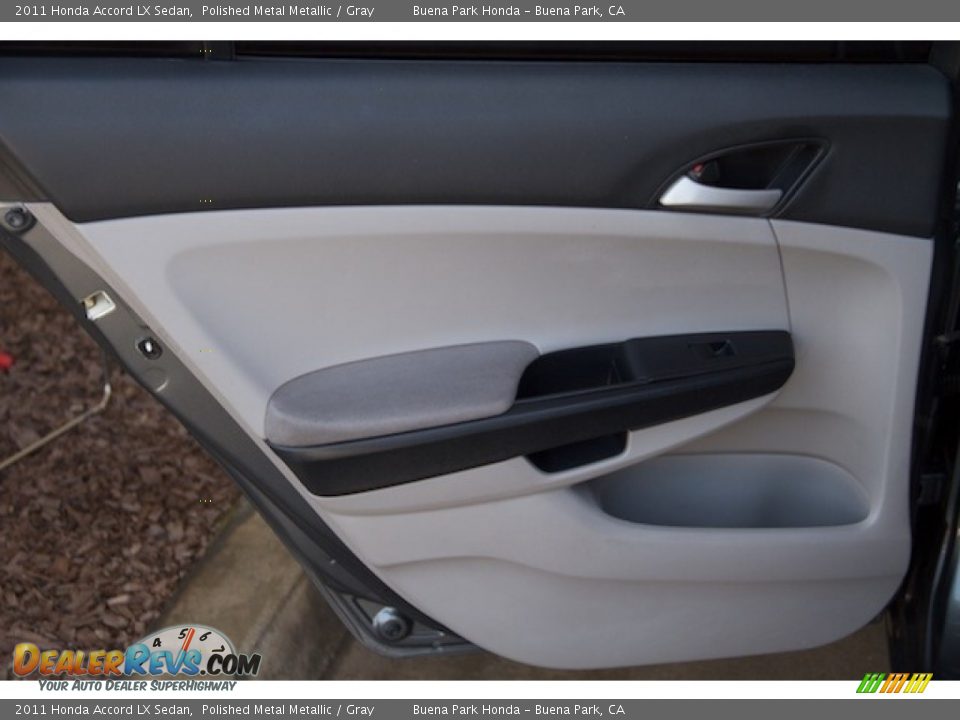 2011 Honda Accord LX Sedan Polished Metal Metallic / Gray Photo #20