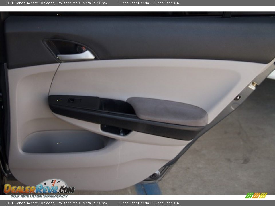 2011 Honda Accord LX Sedan Polished Metal Metallic / Gray Photo #21