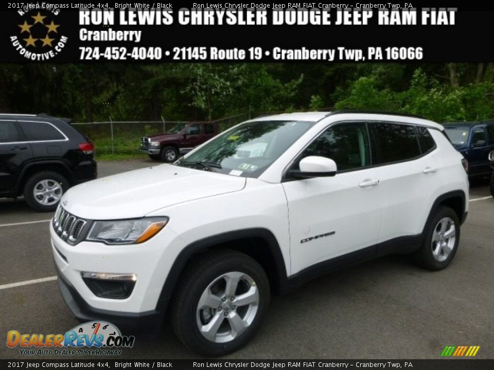 2017 Jeep Compass Latitude 4x4 Bright White / Black Photo #1