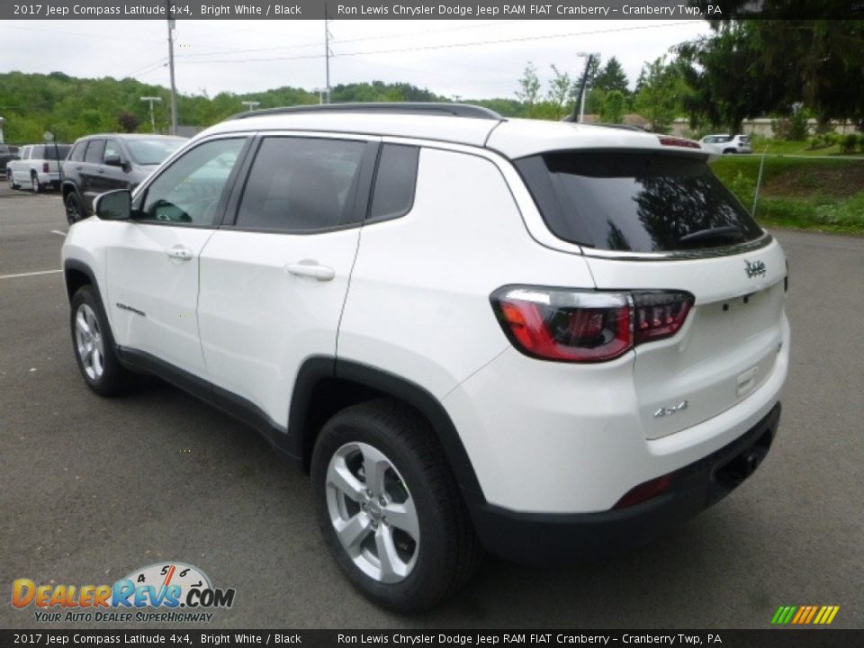 2017 Jeep Compass Latitude 4x4 Bright White / Black Photo #3