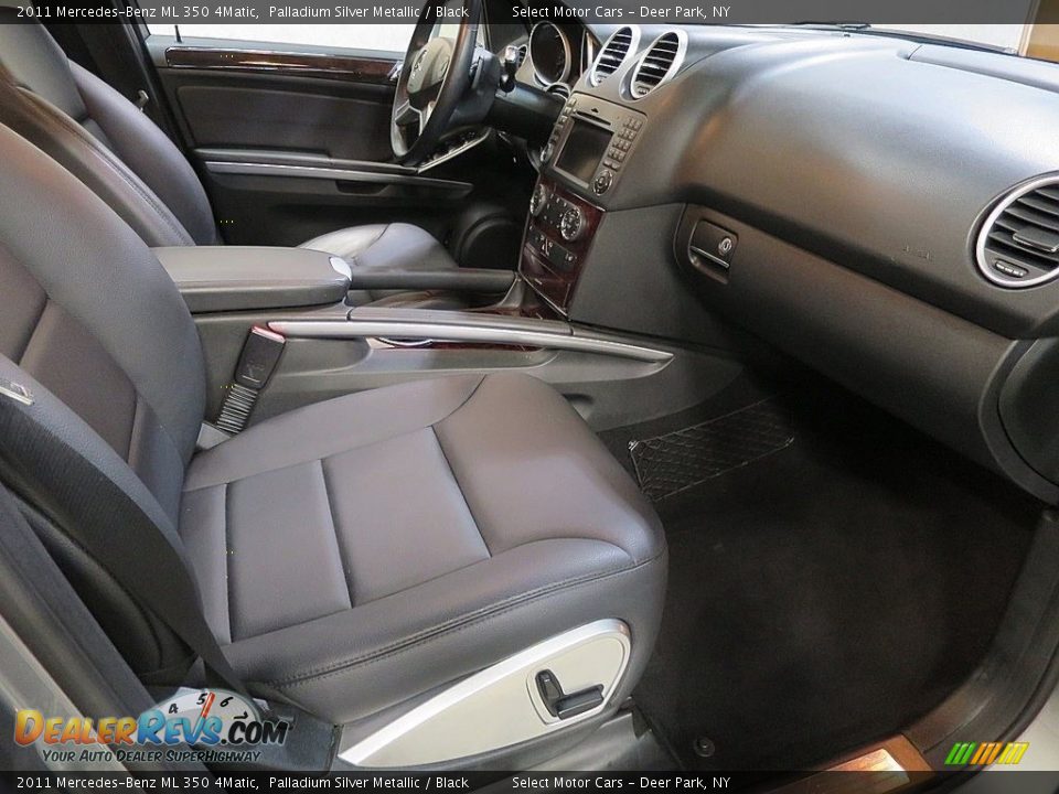 2011 Mercedes-Benz ML 350 4Matic Palladium Silver Metallic / Black Photo #13