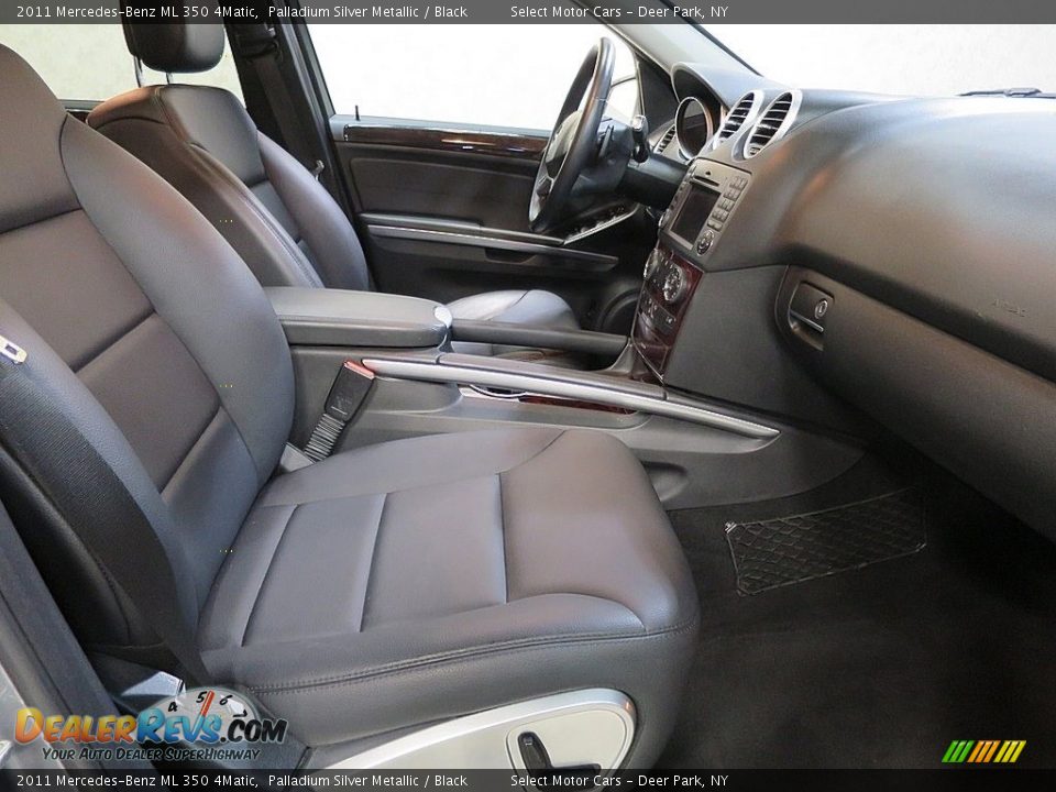 2011 Mercedes-Benz ML 350 4Matic Palladium Silver Metallic / Black Photo #14