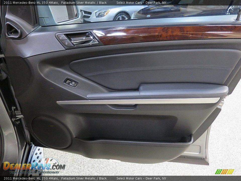 2011 Mercedes-Benz ML 350 4Matic Palladium Silver Metallic / Black Photo #18