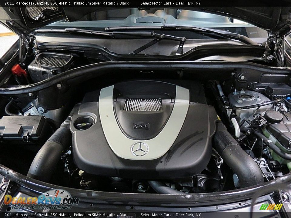 2011 Mercedes-Benz ML 350 4Matic Palladium Silver Metallic / Black Photo #25