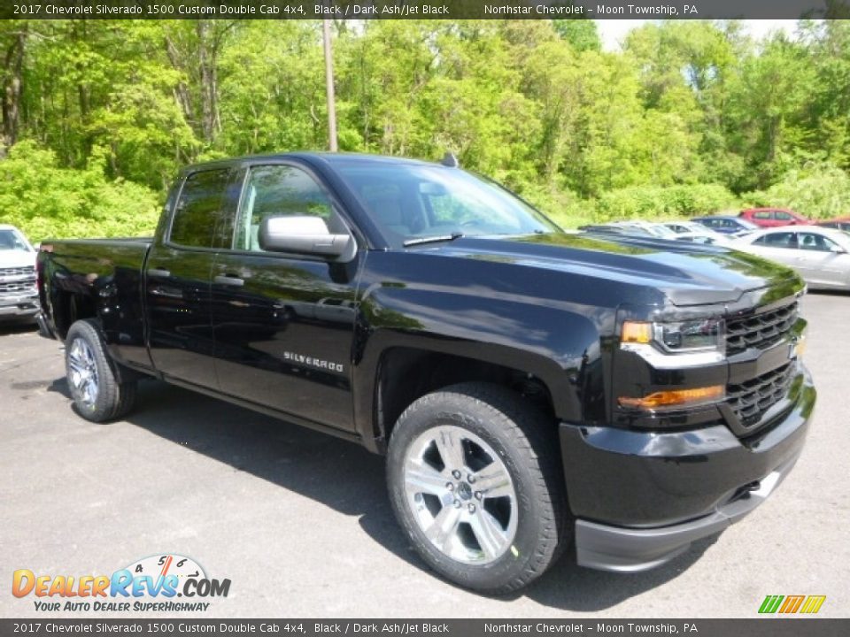 2017 Chevrolet Silverado 1500 Custom Double Cab 4x4 Black / Dark Ash/Jet Black Photo #8