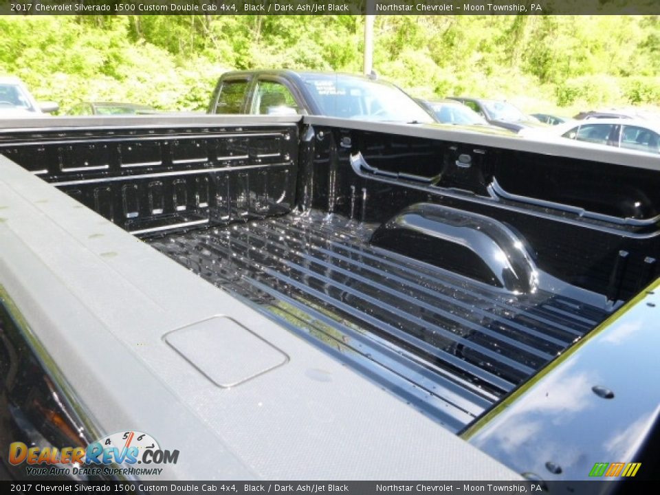 2017 Chevrolet Silverado 1500 Custom Double Cab 4x4 Black / Dark Ash/Jet Black Photo #15