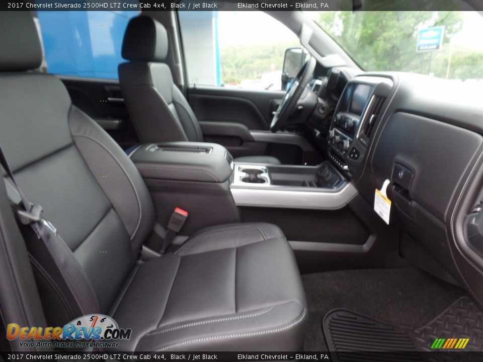 2017 Chevrolet Silverado 2500HD LTZ Crew Cab 4x4 Black / Jet Black Photo #14