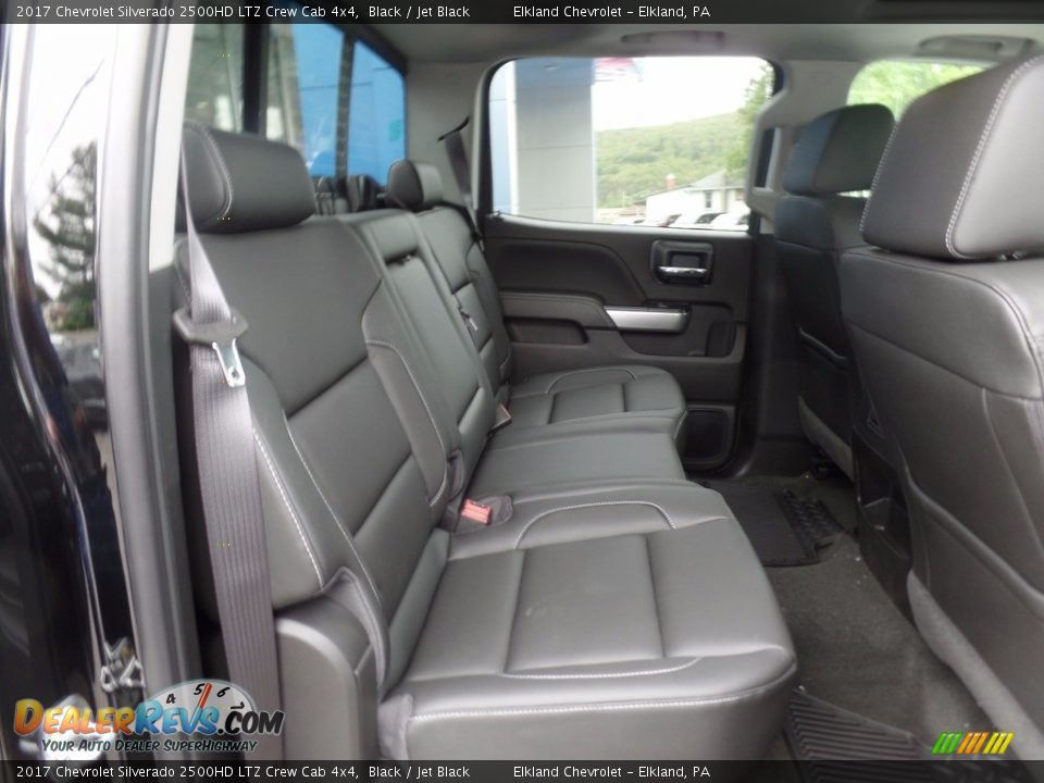 2017 Chevrolet Silverado 2500HD LTZ Crew Cab 4x4 Black / Jet Black Photo #16