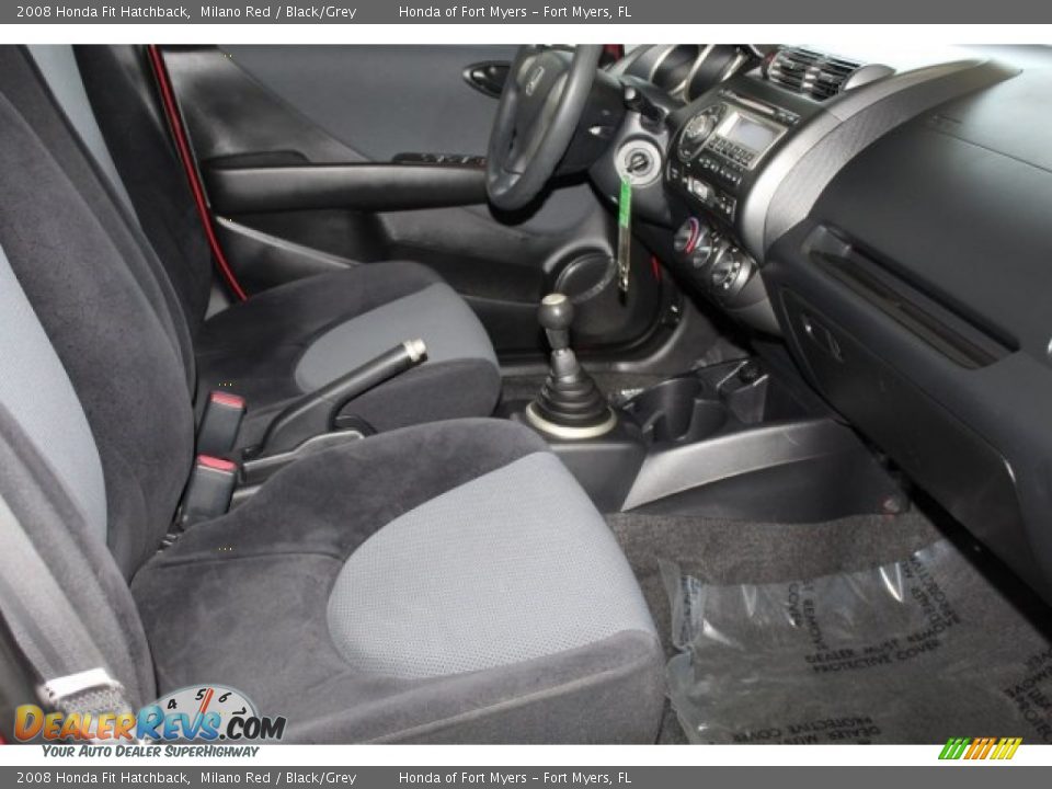 2008 Honda Fit Hatchback Milano Red / Black/Grey Photo #26