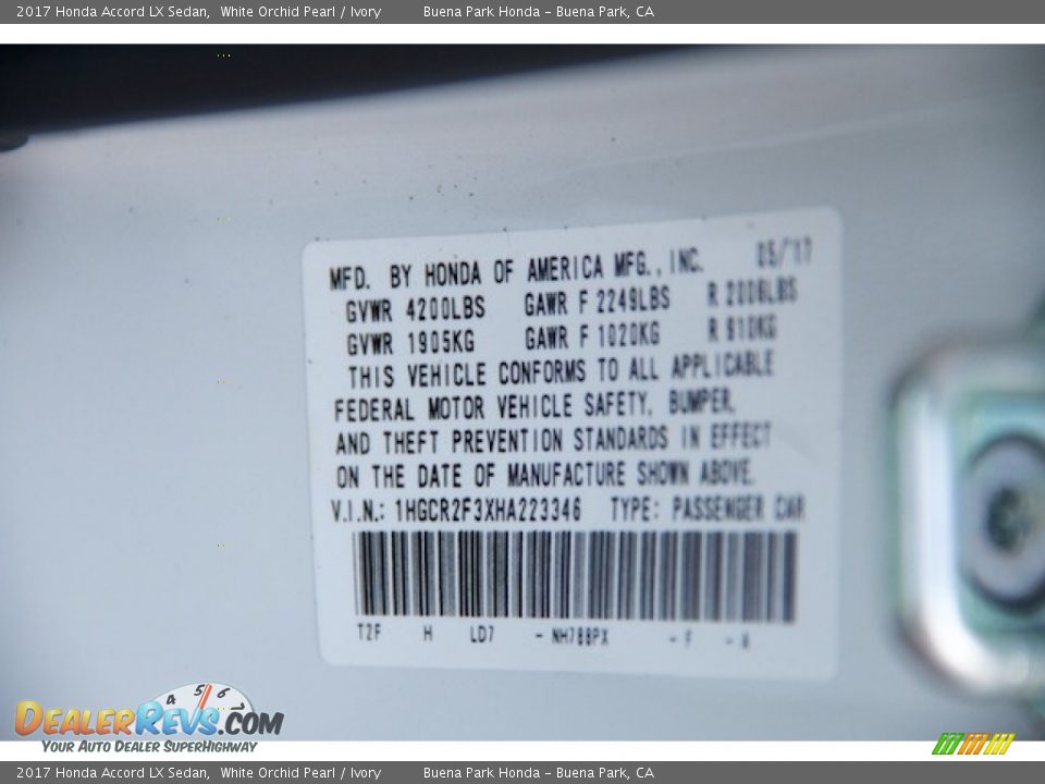 2017 Honda Accord LX Sedan White Orchid Pearl / Ivory Photo #16