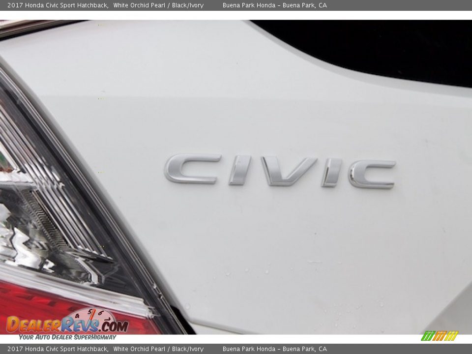 2017 Honda Civic Sport Hatchback White Orchid Pearl / Black/Ivory Photo #3
