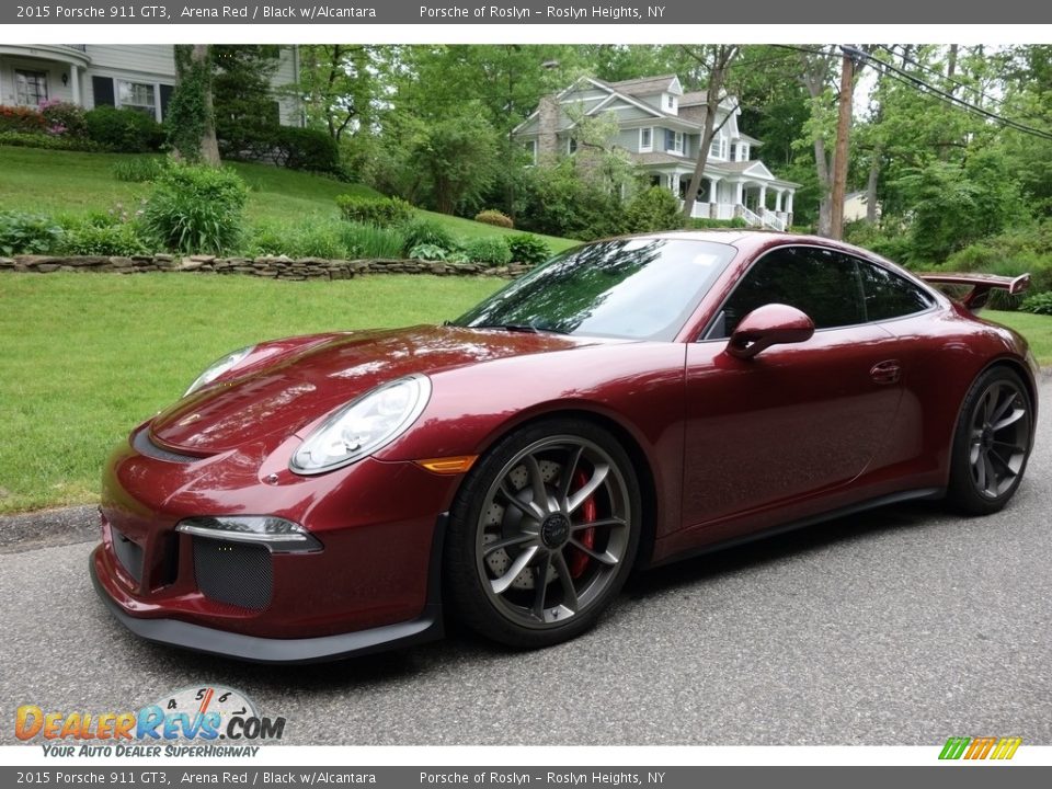 Front 3/4 View of 2015 Porsche 911 GT3 Photo #1