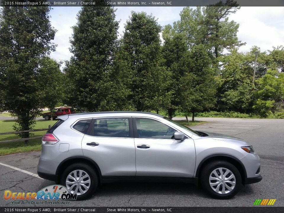 2016 Nissan Rogue S AWD Brilliant Silver / Charcoal Photo #5